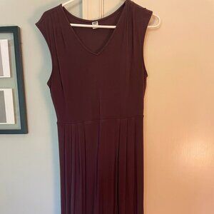 Old Navy maroon biz casual dress - size M